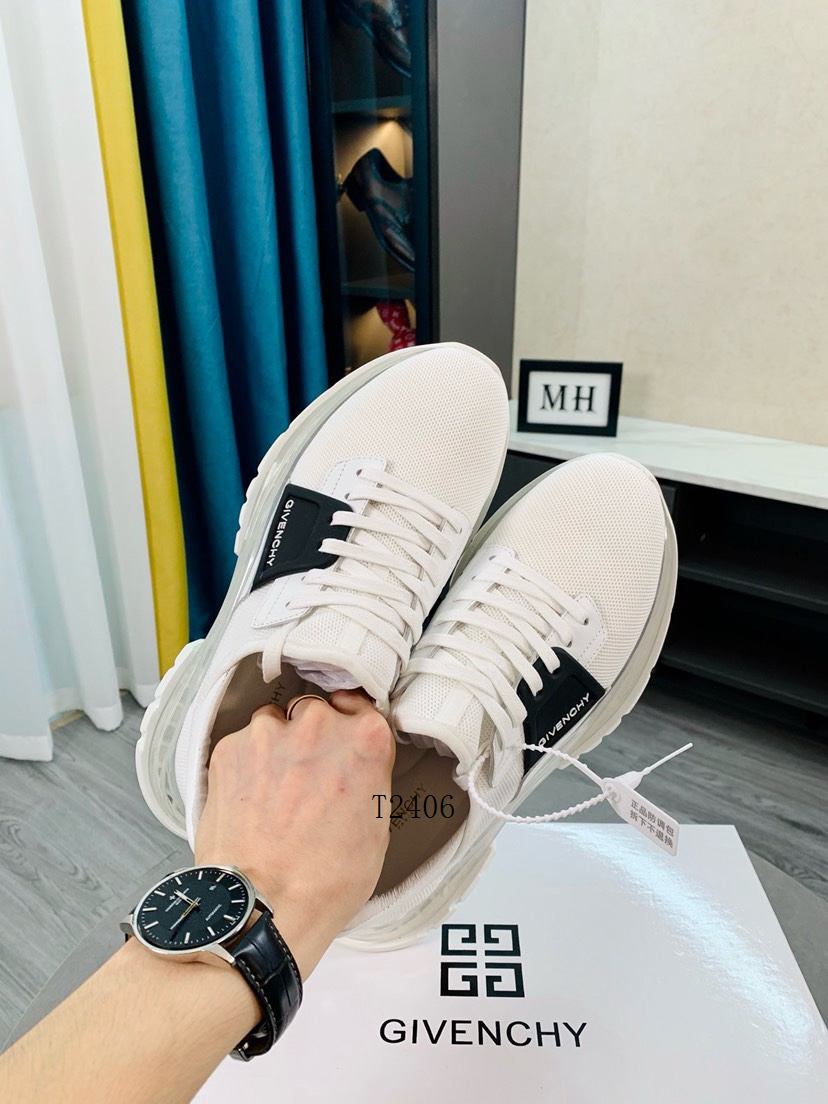 Givenchy sz38-44 33